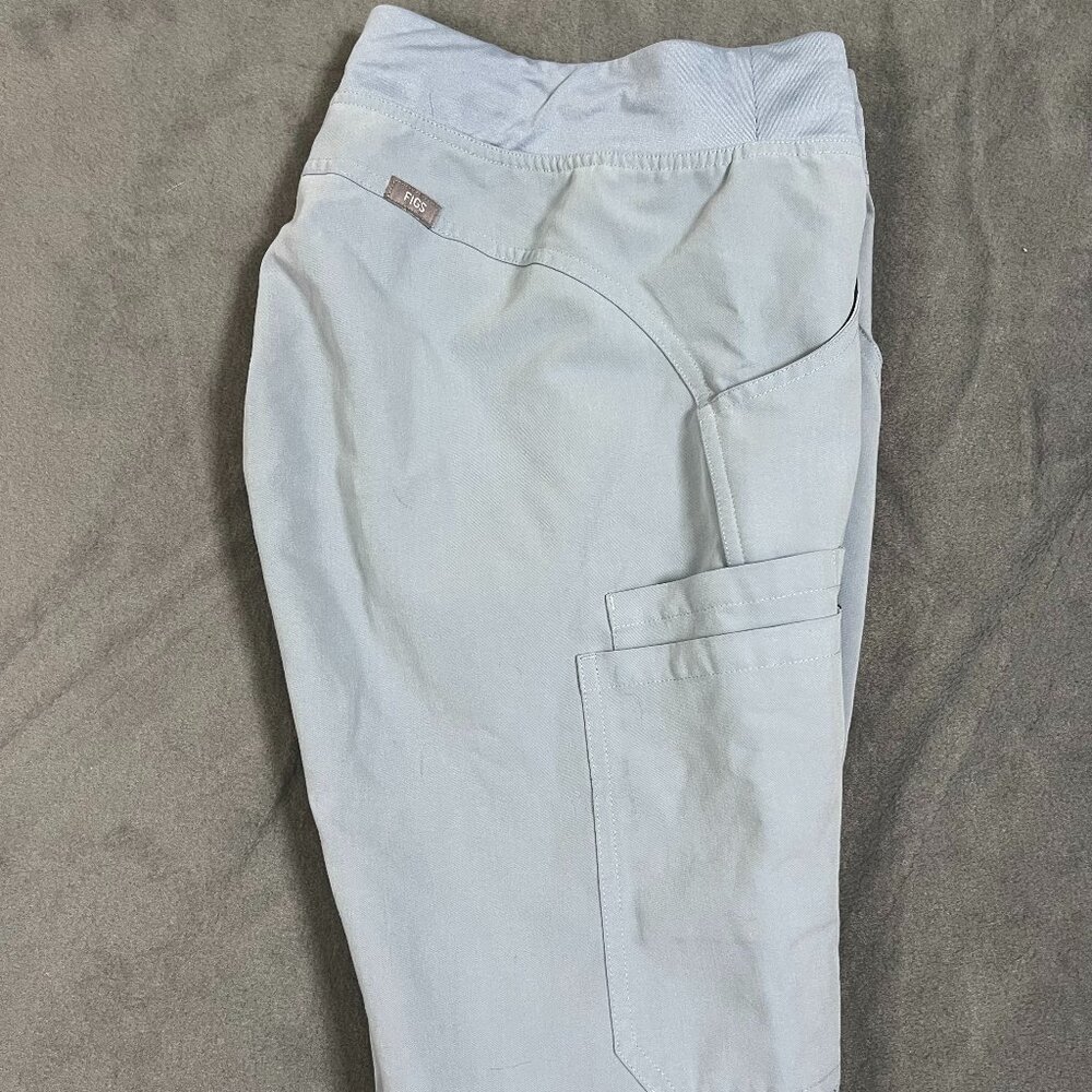 Figs Dusty Blue Kade size S Sold Out limited edition